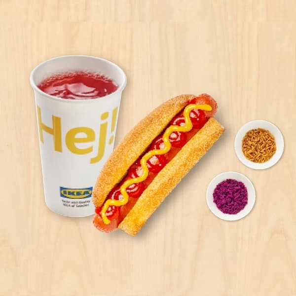 Combo hot dog + soda


Servido con cebolla crujiente y col morada.
$35

Incluye refresco de refill.