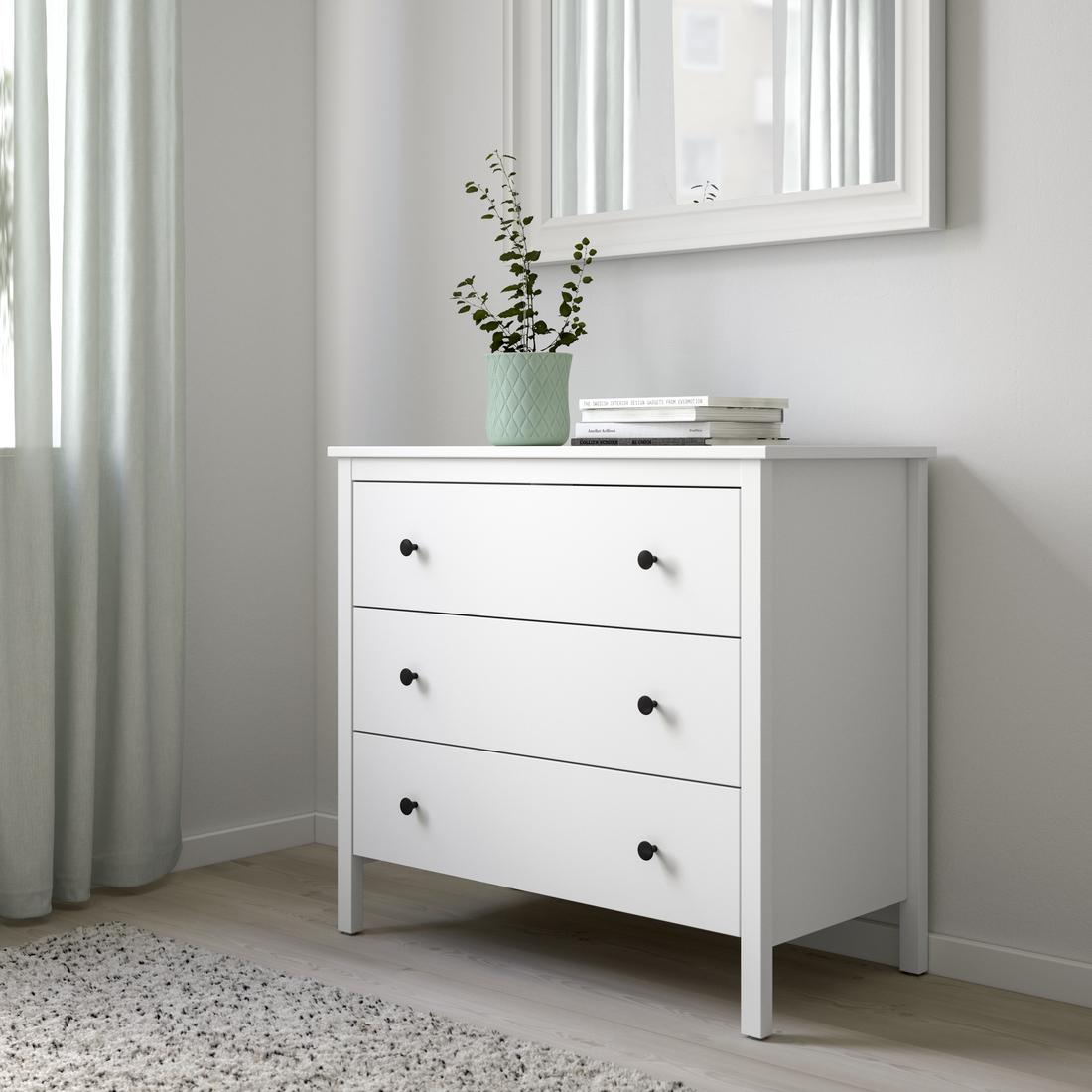 commode blanche