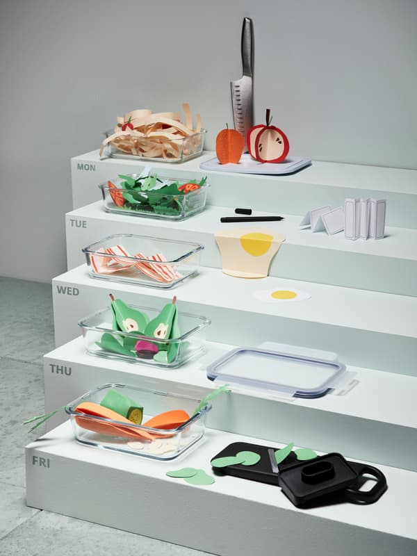 Contenidors de vidre d'IKEA. Un per cada dia de la setmana