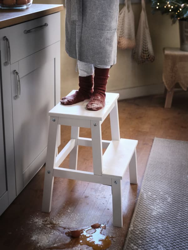 Cook safely at home with kids