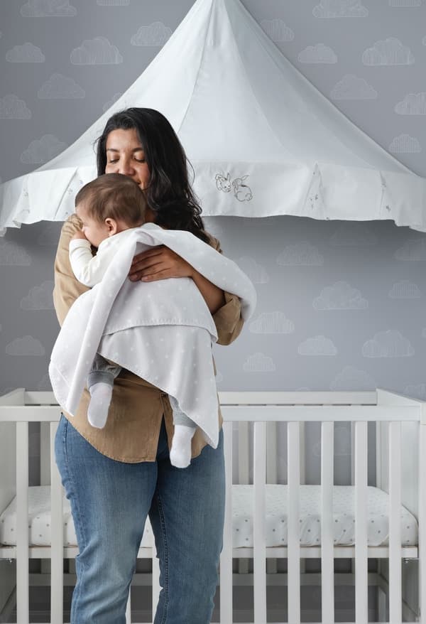 Cot linen with natural fabrics