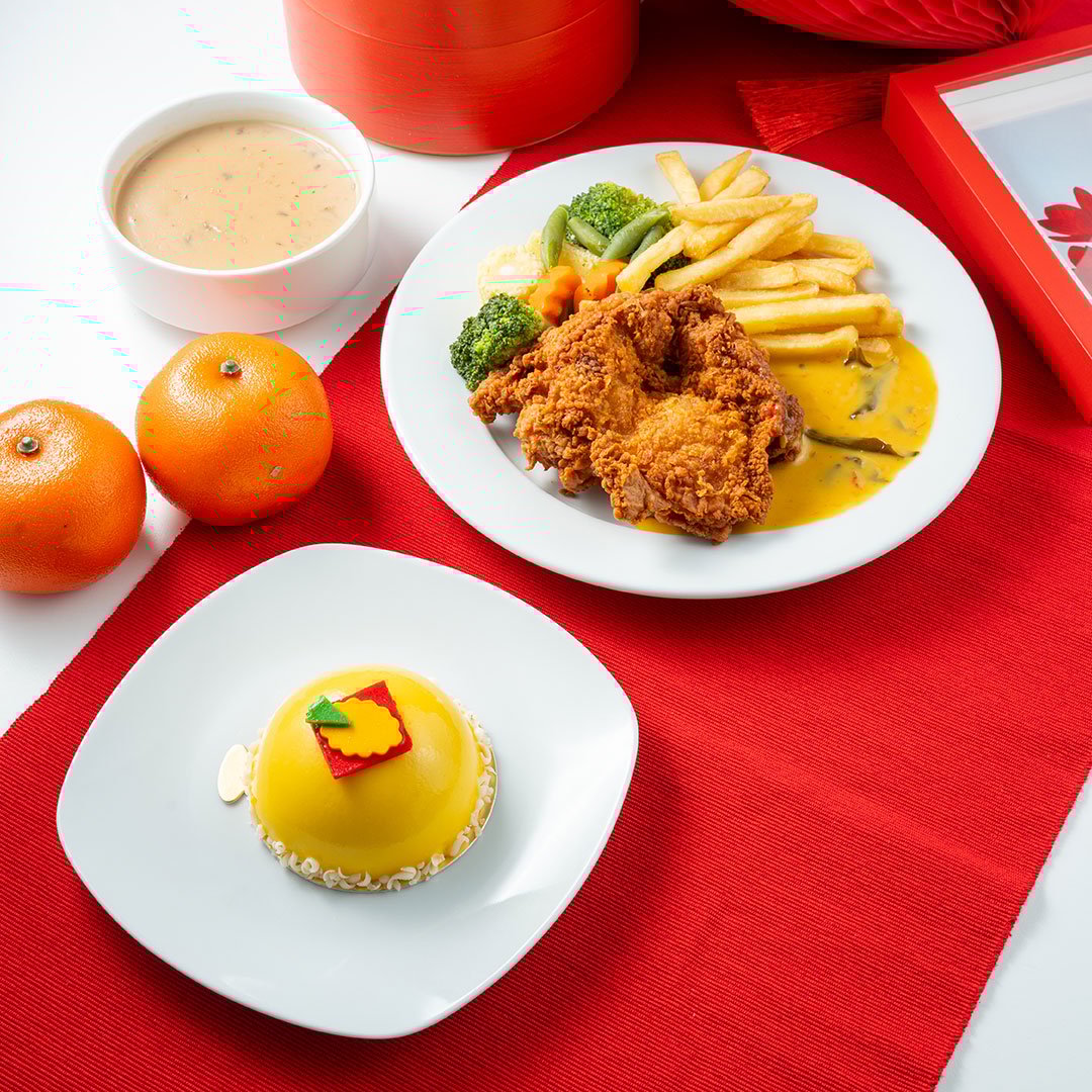 Crispy Chicken Chop with Mushroom Soup and Petite coconut pineapple cake