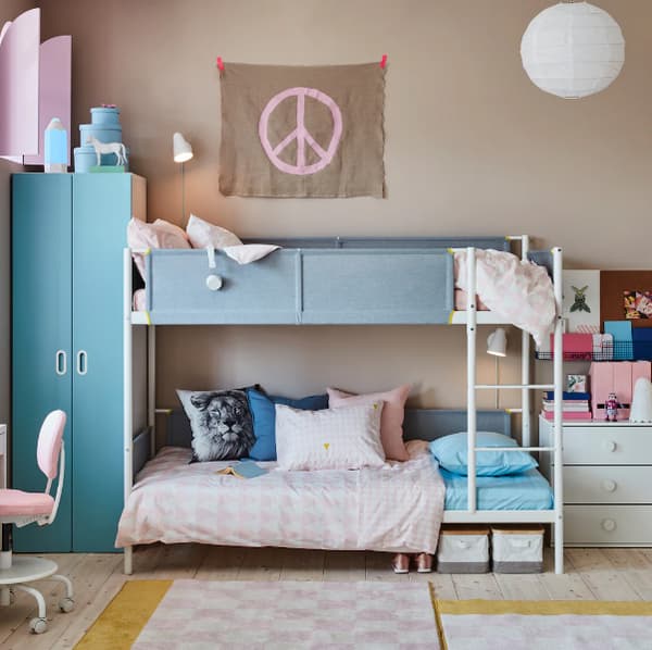 cuarto niña