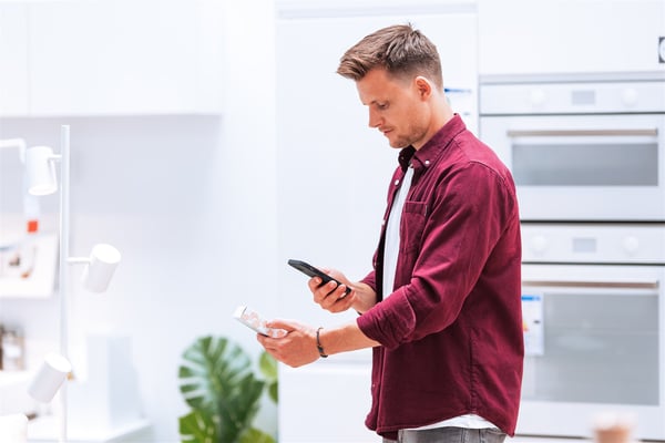 Customer scans IKEA product using Mobile Checkout feature