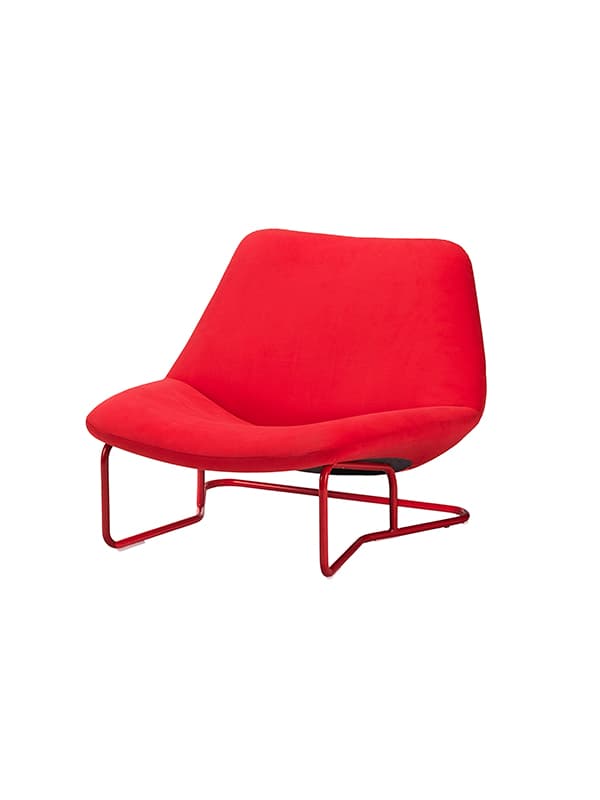 Czerwony fotel IKEA