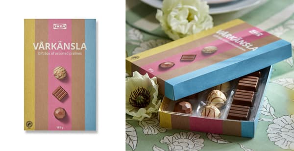 Dárková krabička s čokoládovýma pralinkama - bomboniéra.