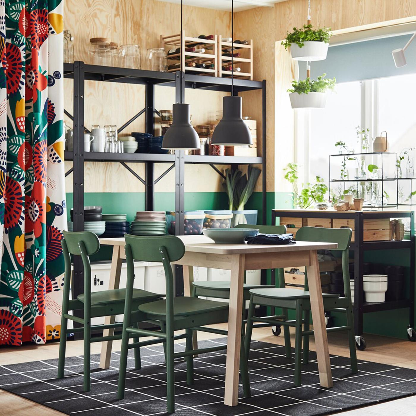 Salle à manger flower power - IKEA