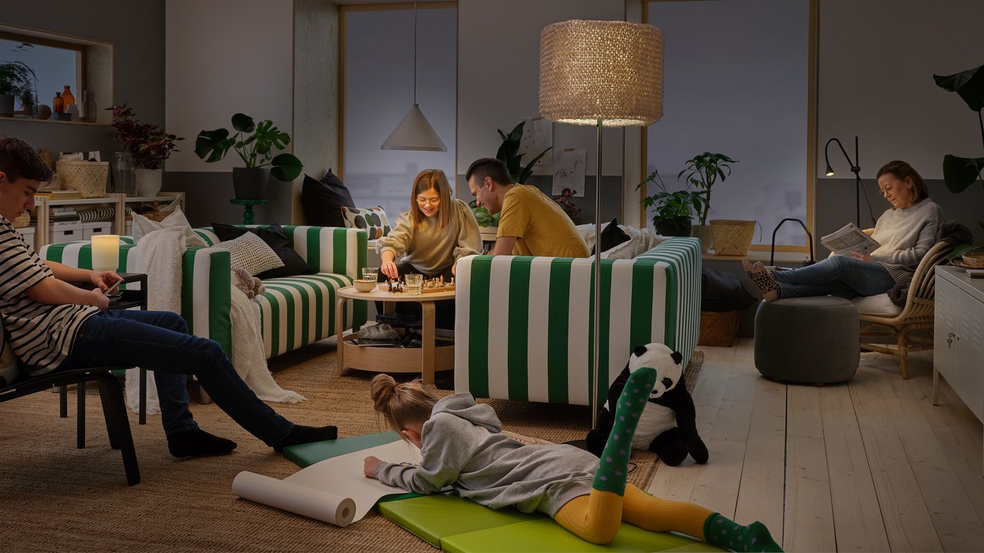 IKEA イケア テーブル ナイト ライト 照明 ニーフォルス 北欧 収縮 家族で過ごす夜に最適な照明を選ぶ - IKEA