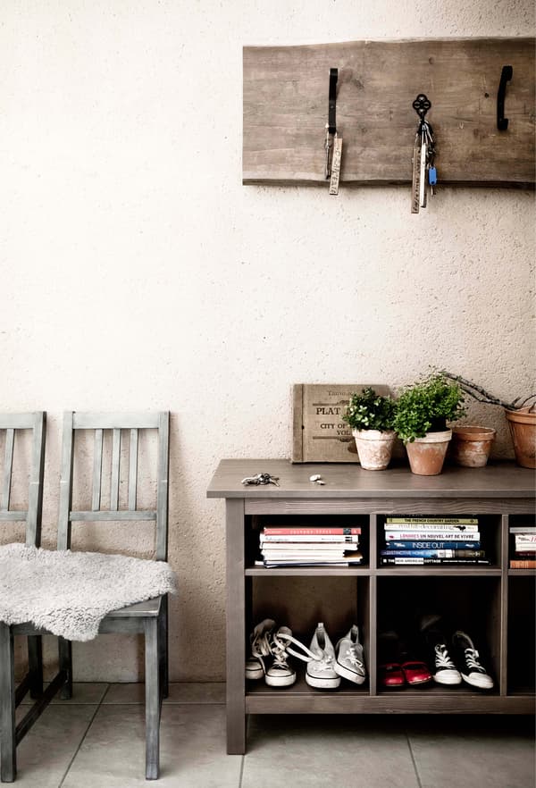 Des rangements ouverts sont plus simples à garder en ordre.
