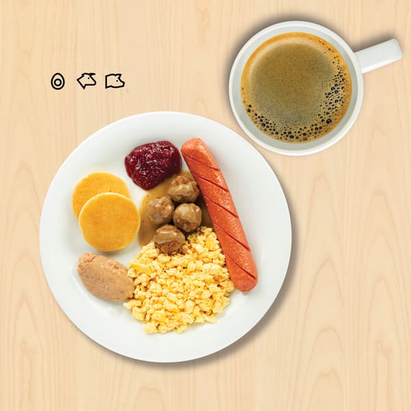 Desayuno completo con albóndigas.
$69
Servido con huevo revuelto, salchicha, albóndigas de carne, frijoles refritos y hot cakes.

Incluye café americano de refill.
