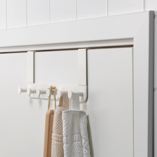 Designing practical and functional small bathrooms
