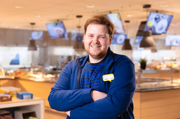 Devin Heusden, Medewerker IKEA Food