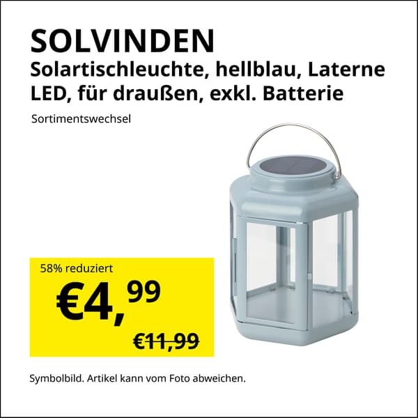 Die hellblaue Solartischleuchte SOLVINDEN im Laternenstil gibt es für 4,99 € statt 11,99 €.