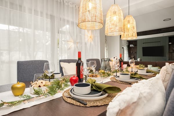 Dining table with accessories