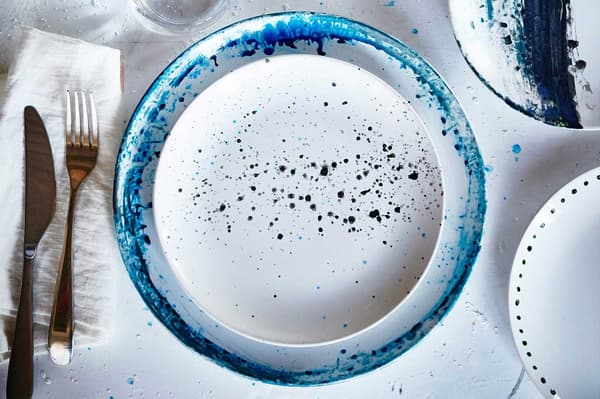 DIY: painting plates