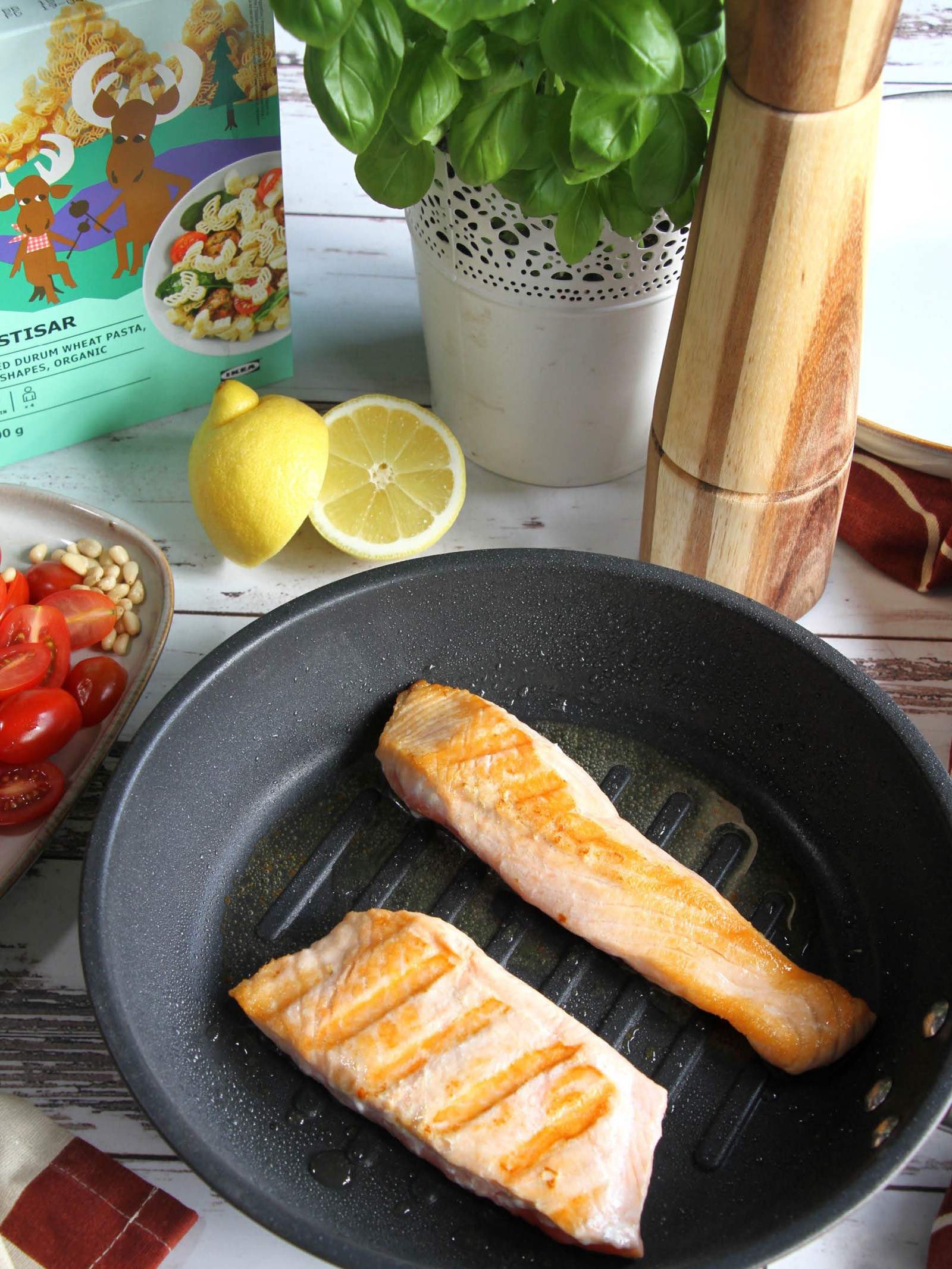 Losos s cestovinami - IKEA