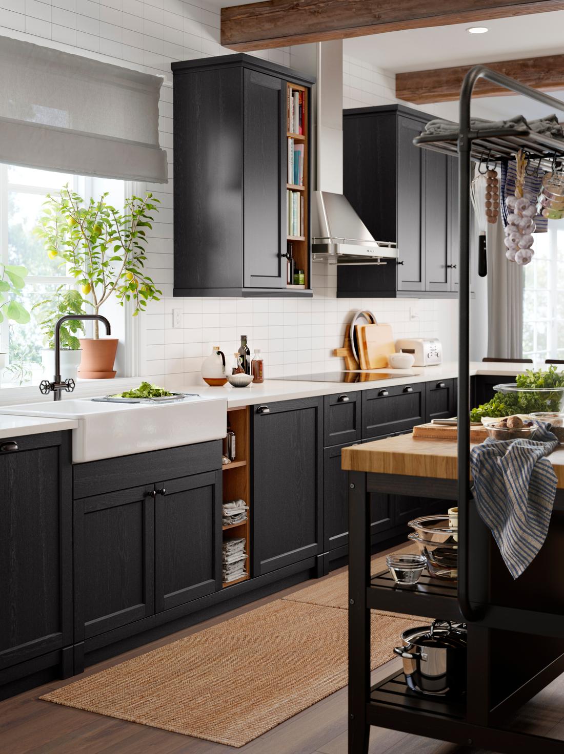 A unique traditional kitchen design with LERHYTTAN - IKEA | IKEA Singapore