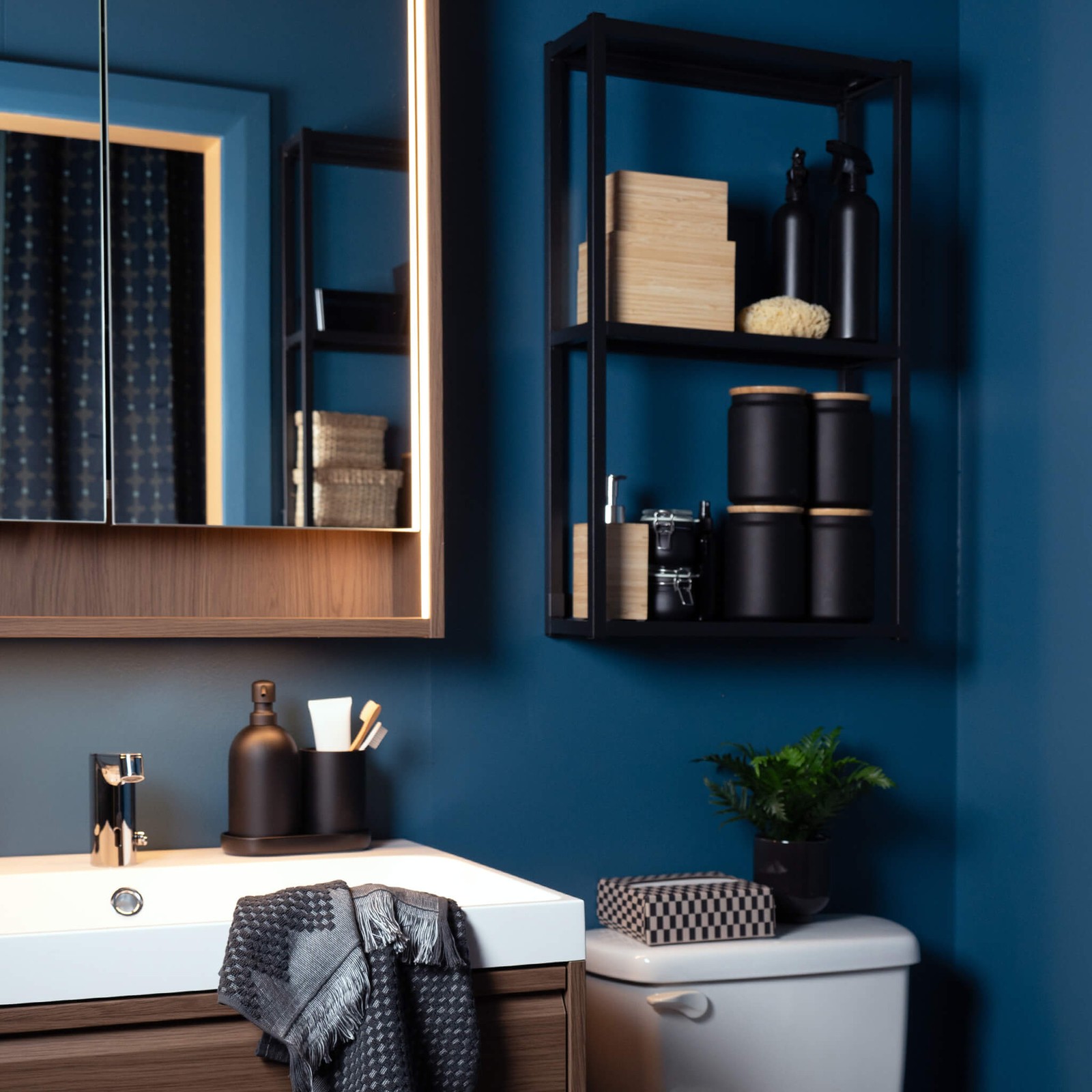 3 tips for small space living - IKEA
