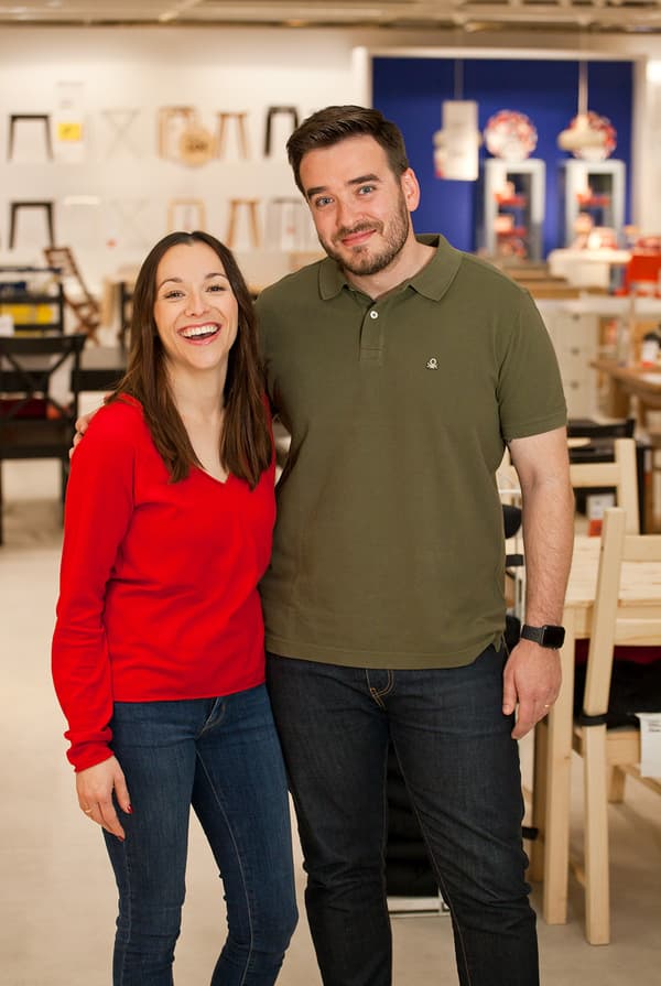 Edu y Natalia han sido padres recientemente y ambos trabajan en IKEA.