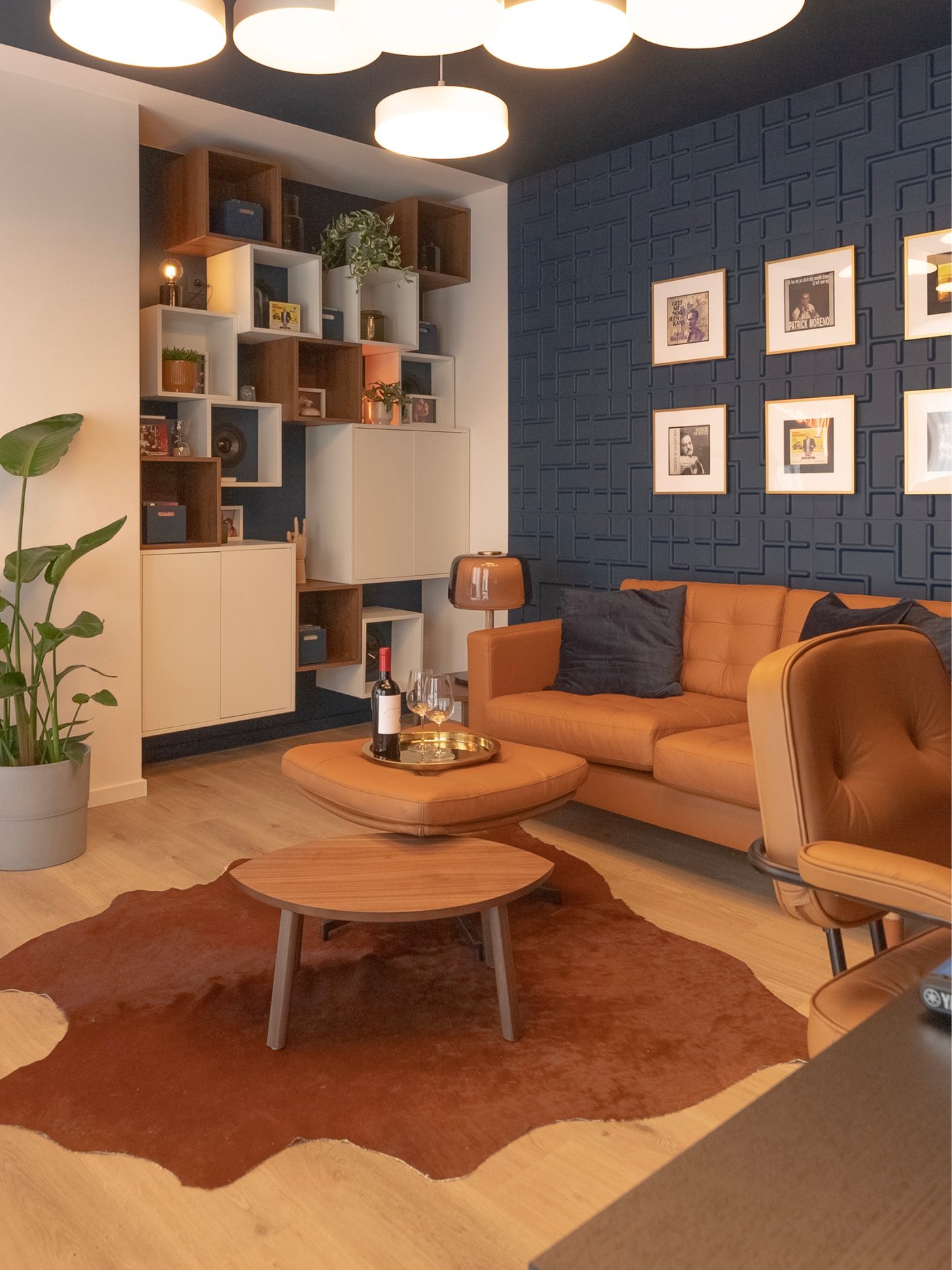 Een Grann/Bomstad goudbruin/houten LANDSKRONA 2-zitsbank