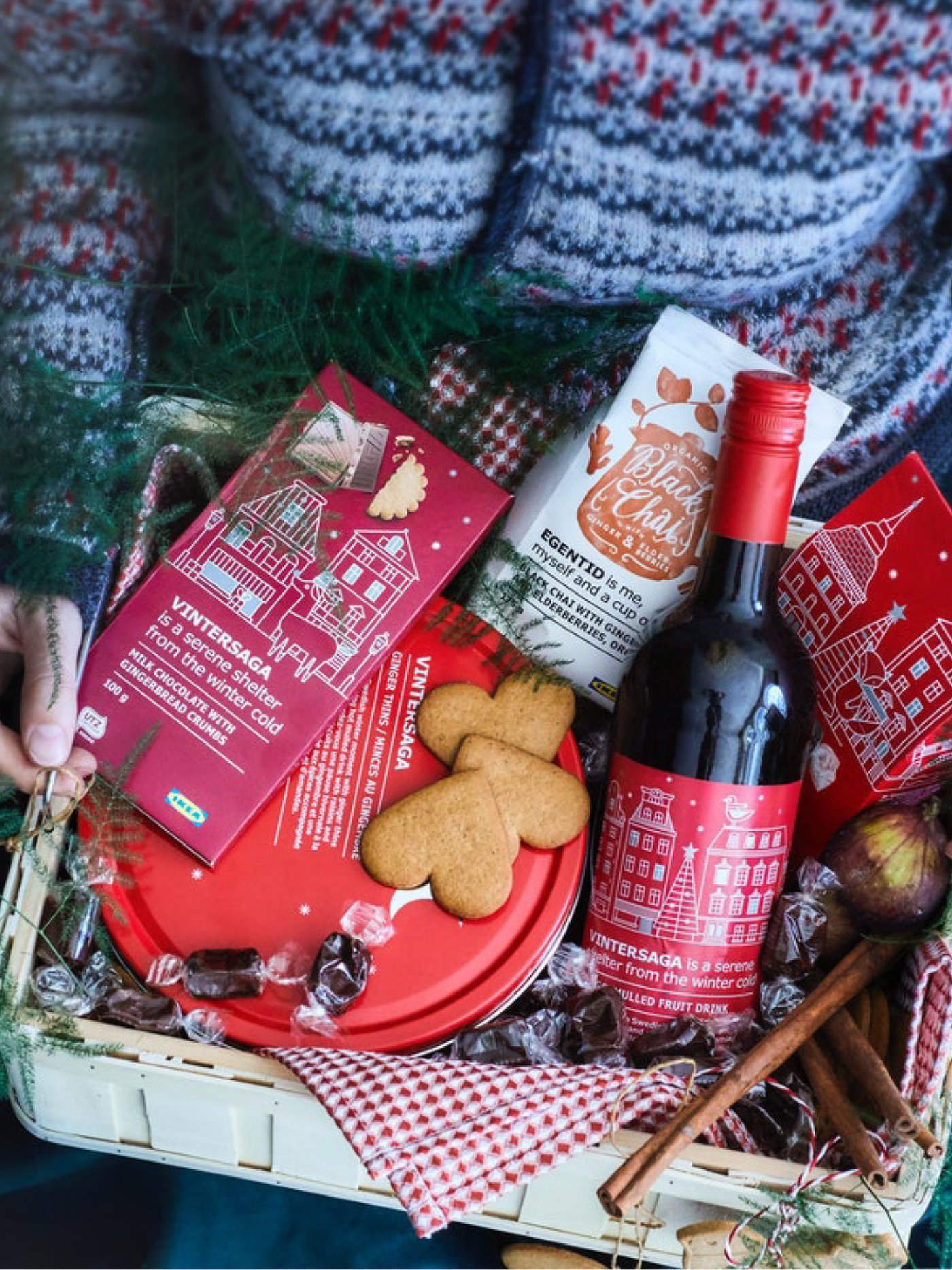 Een mand vol Zweedse lekkernijen