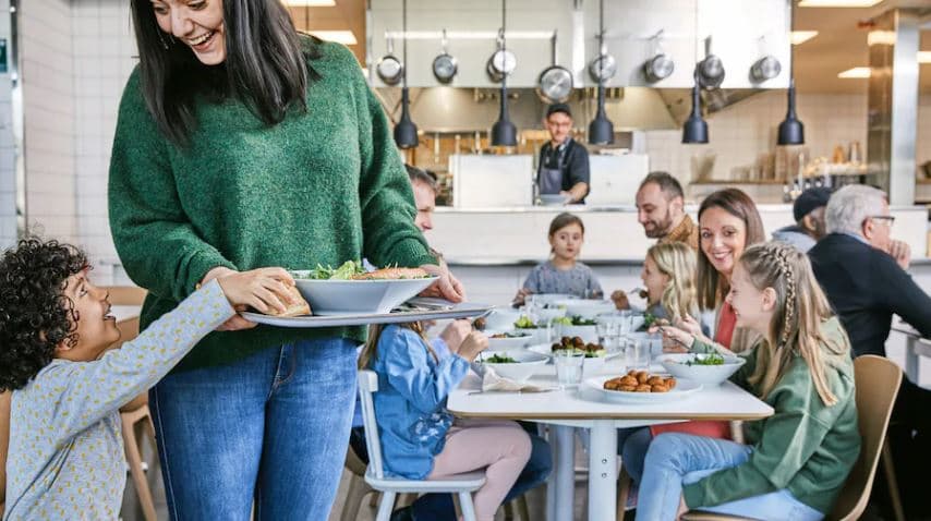 Zu den Restaurantangeboten