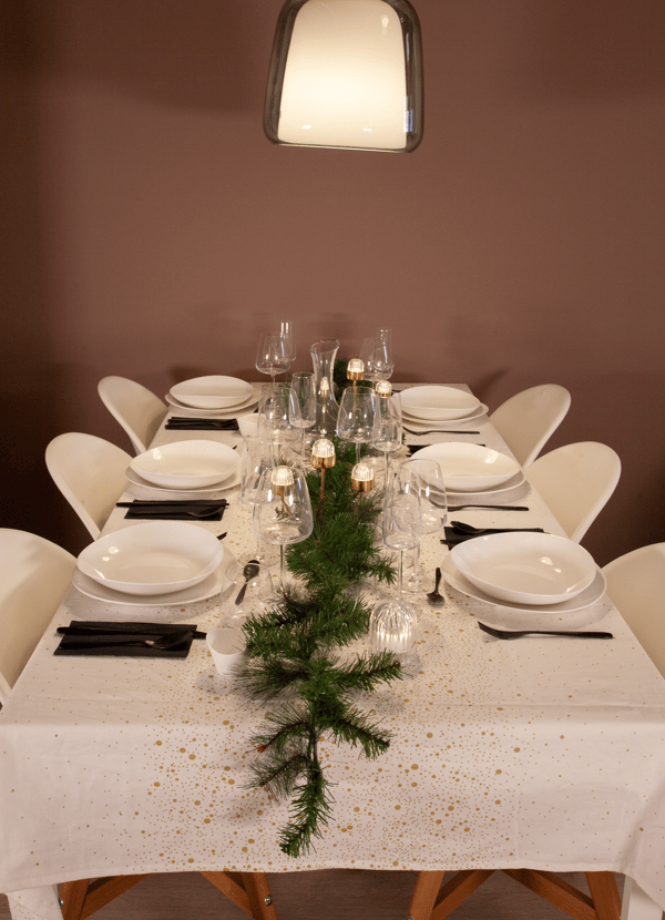 Elegant Christmas table