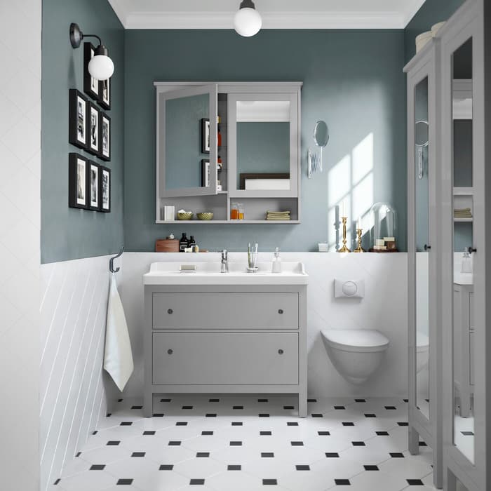 Elegantes Badezimmer in hellen Farben - IKEA Deutschland