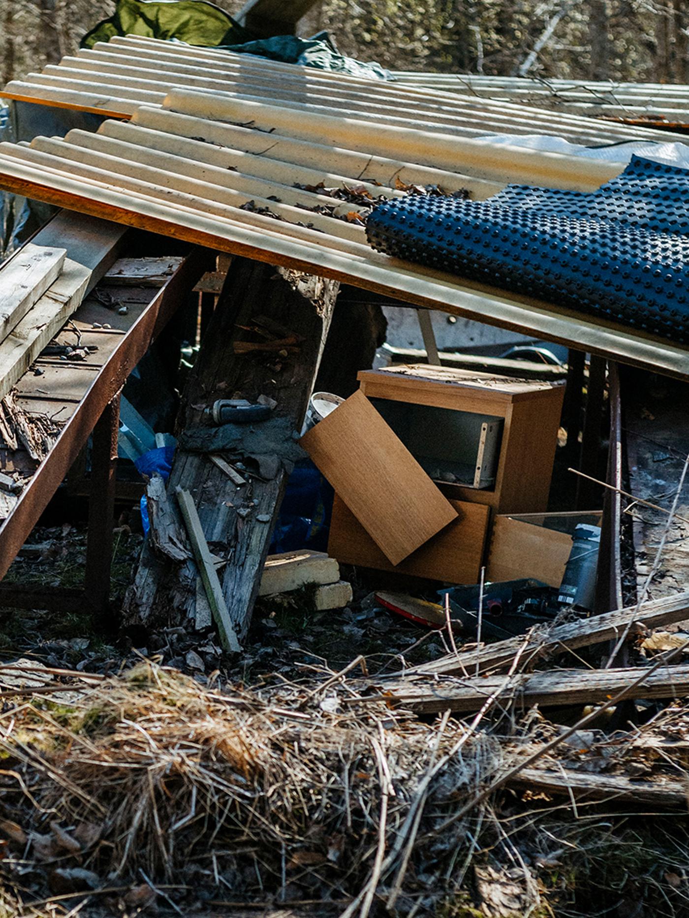 En brukt MALM kommode.