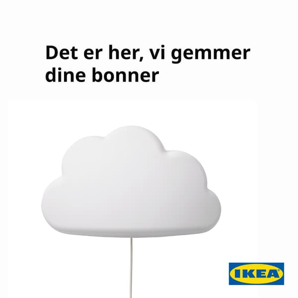 En hvid skylampe hvor der står det er her vi gemmer dine bonner