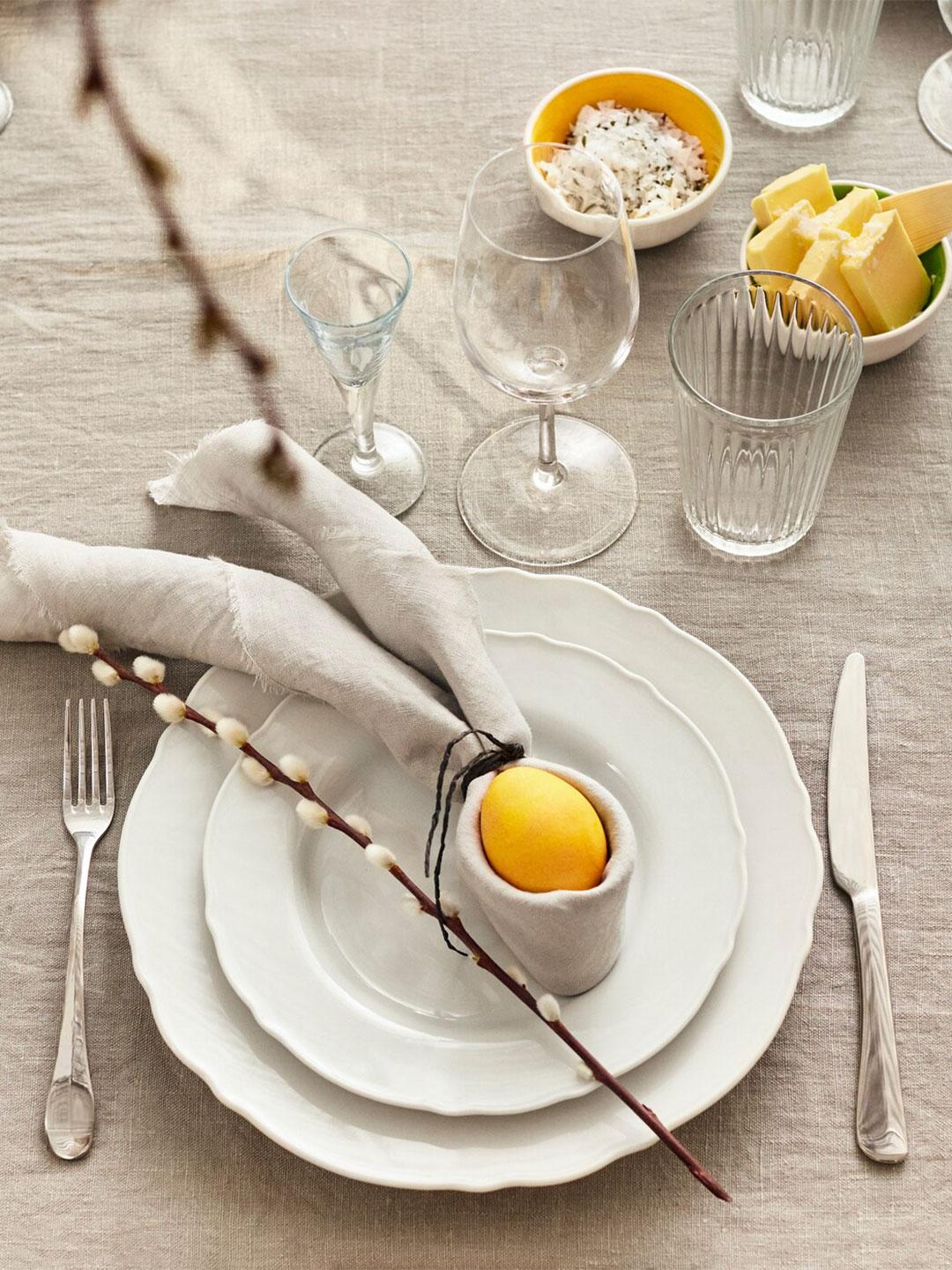 Hitta inspiration till påskdukningen