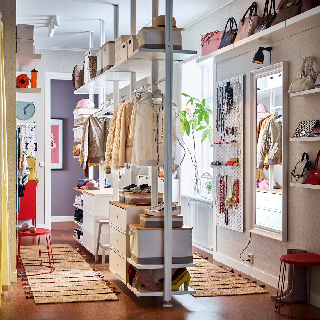 Consejos para organizar un vestidor IKEA