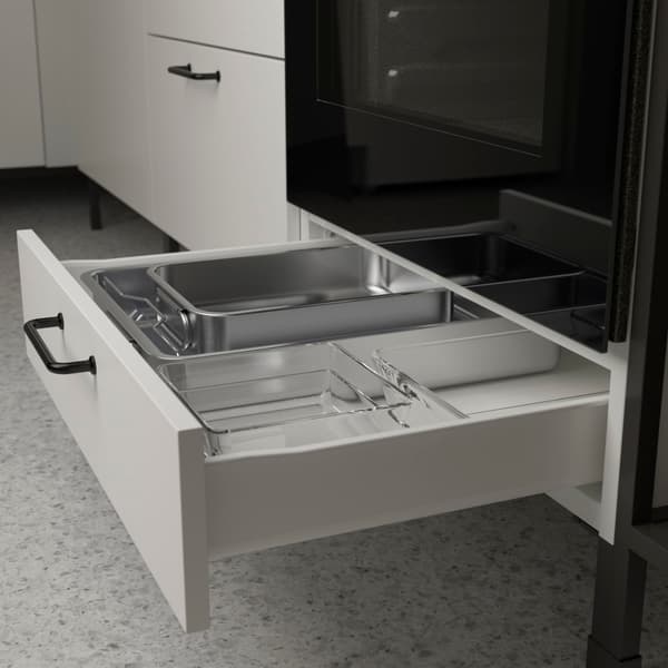 ENHET konyhaszekrény részlet.