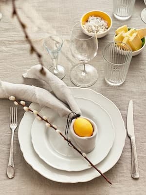 Enkel borddekking til påske.