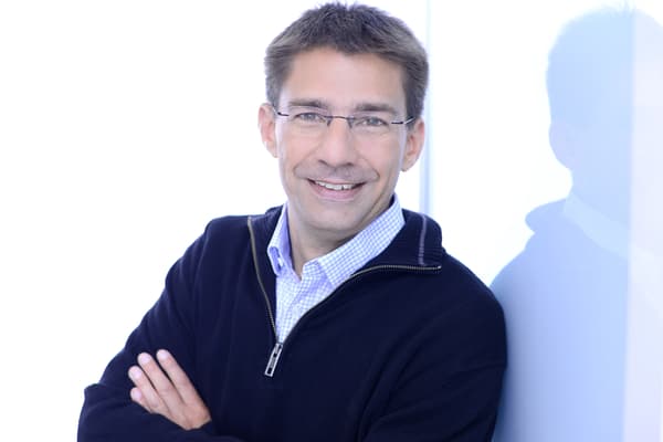 Es ist ein Foto von Harald Wöhlbier zu sehen