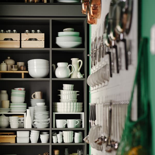 Estantería de productos de cocina