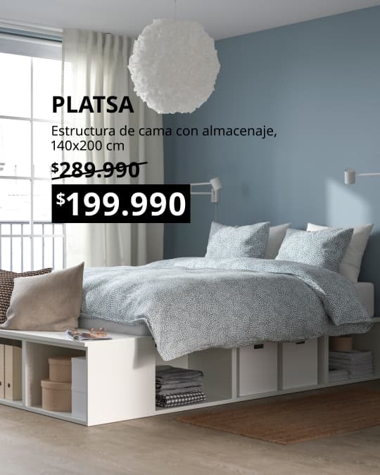 Estructura de cama blanca PLATSA con colchón.