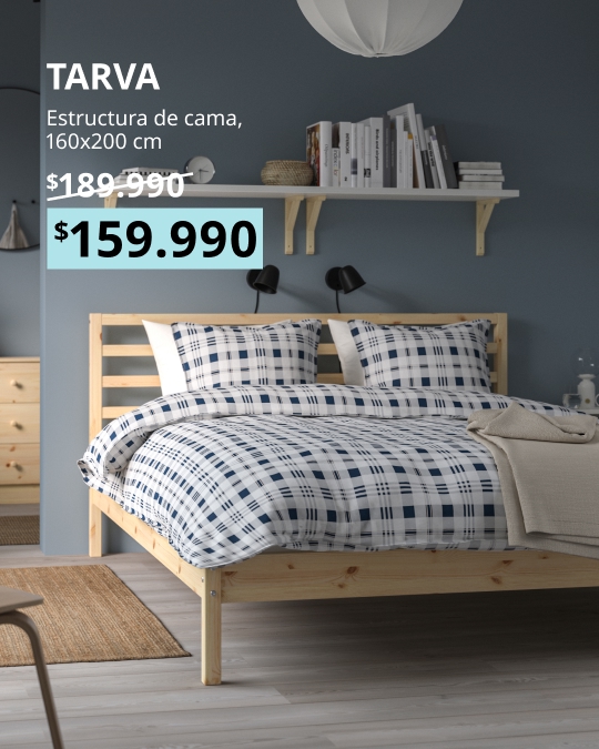 Estructura de cama TARVA de 160x200 cm en madera maciza de pino sin tratar, combinada con somier de laminillas LURÖY.