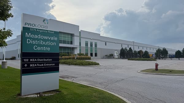 Établissement de traitement central des commandes, Mississauga, Ontario