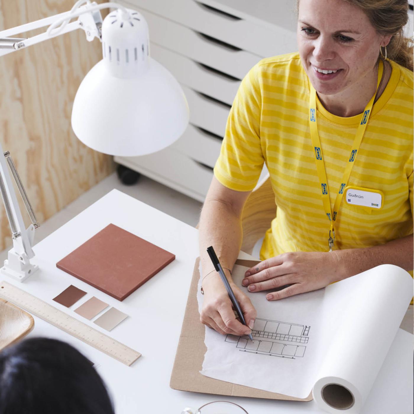 experienced interior advisor 