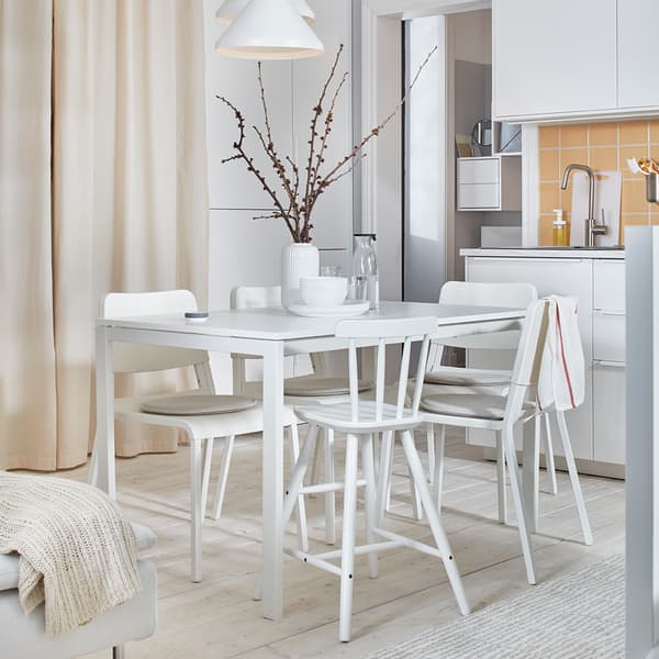 Votre nouvelle salle à manger pour moins de 185€ IKEA