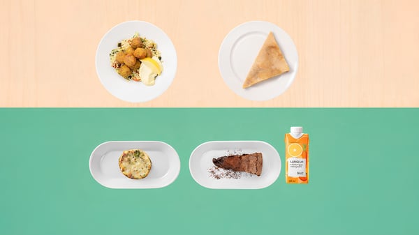 Falafel o Polpette VegeTali e Quali 8 pz, focaccia, medaglione di verdure e smoothie alla frutta e verdura