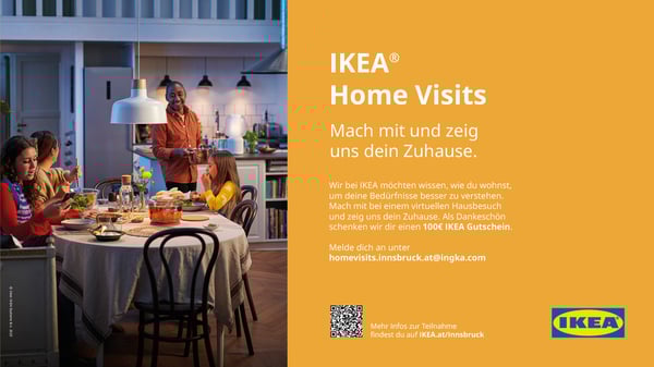 Familie, am Esstisch sitzend beim Essen und dem Text Ikea Home Visits.Mach mit und zeig uns dein Zuhause.