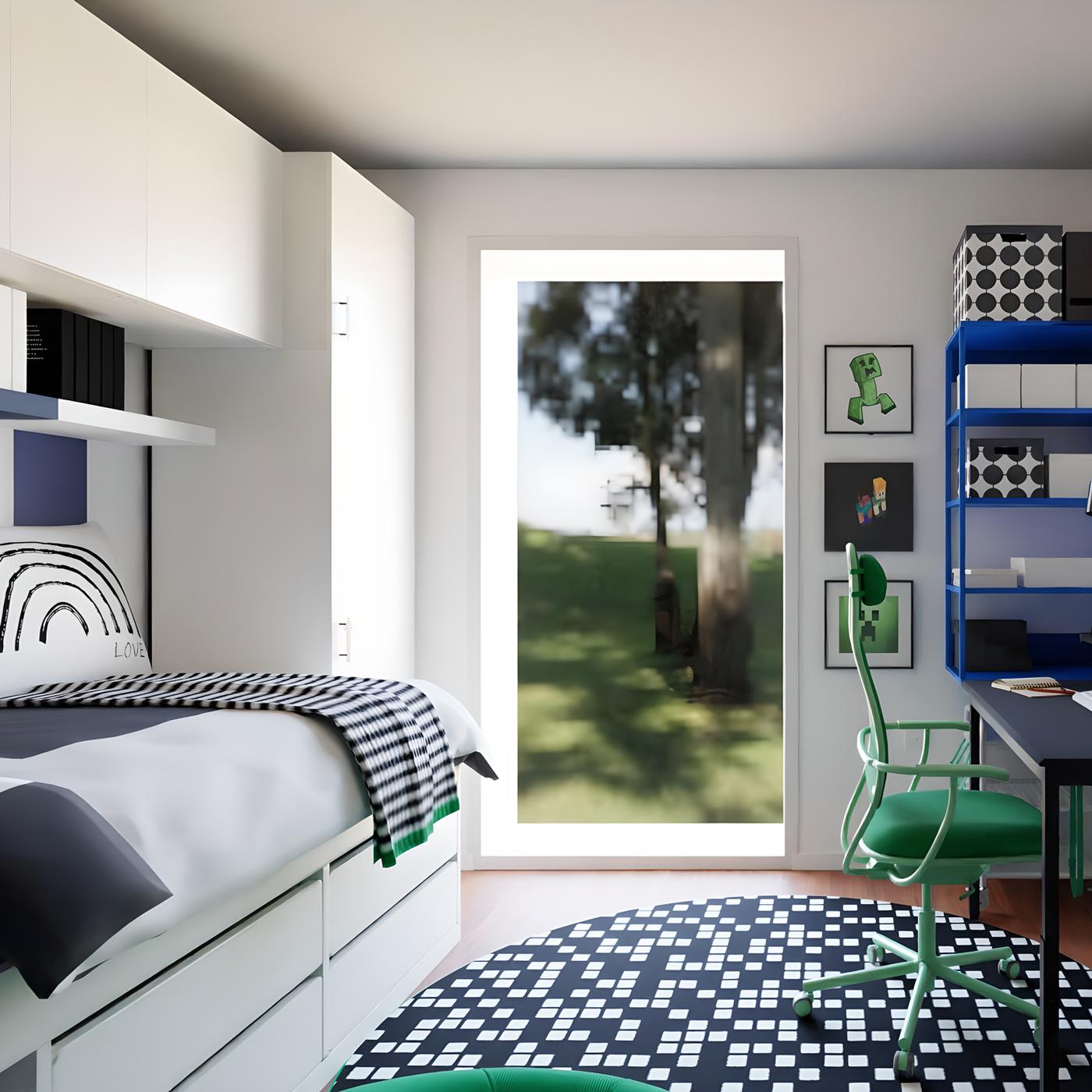 Fantovska otroška soba: postelja levo, pisalna miza desno