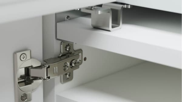 fermeture de la vis de la porte