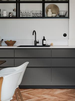 Finition VOXTORP gris foncé