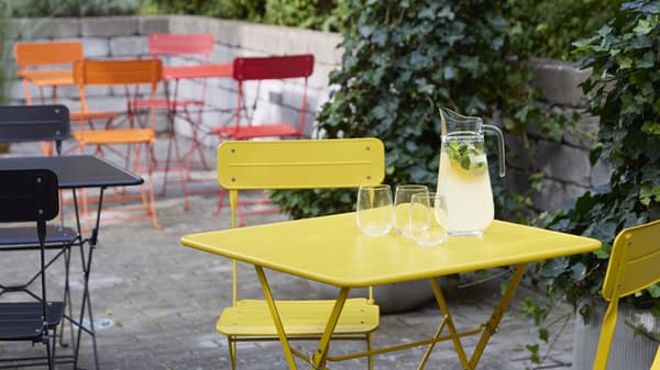 Folding table and chairs