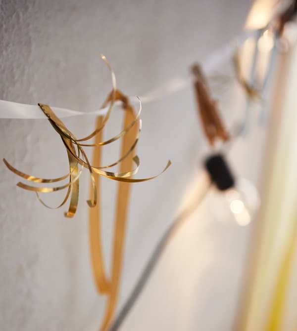 For impressive impact, make bunting by tying paper to a string