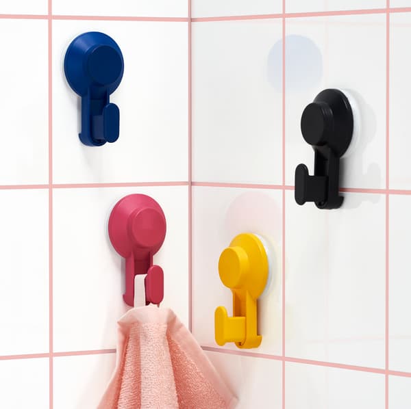 Four hooks attached to the walls