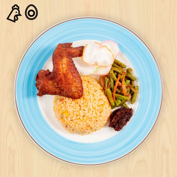 Fried rice with 1pc chicken wing, long beans, keropok and sambal chilli